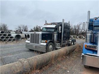 Peterbilt 379