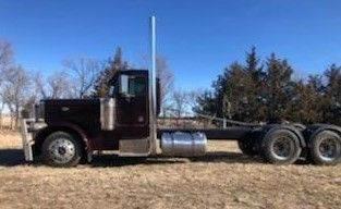 Peterbilt 379