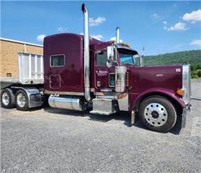 Peterbilt 379