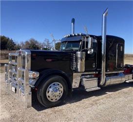 Peterbilt 389