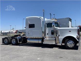 Peterbilt 389