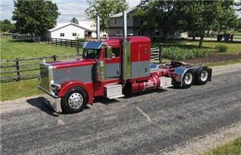 Peterbilt 389