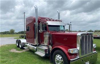 Peterbilt 389