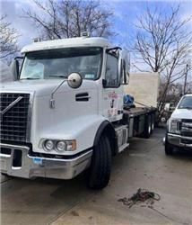 Volvo VHD84B300