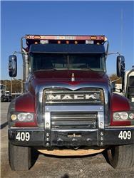 Mack GR104FR