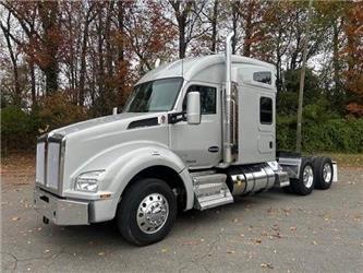 Kenworth T880