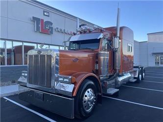 Peterbilt 379