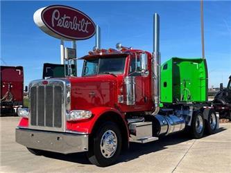 Peterbilt 389