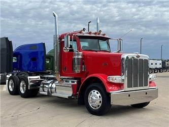 Peterbilt 389