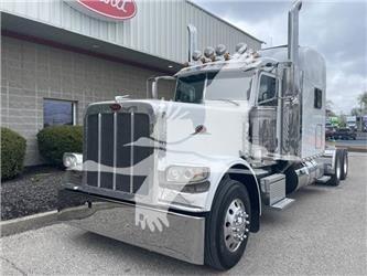 Peterbilt 389