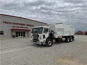 Peterbilt 520