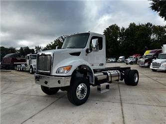 Peterbilt 548