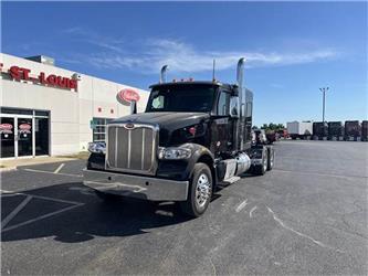 Peterbilt 567