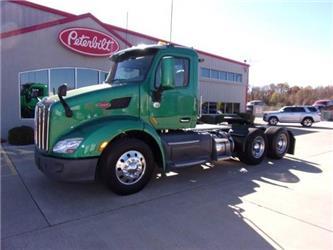 Peterbilt 579