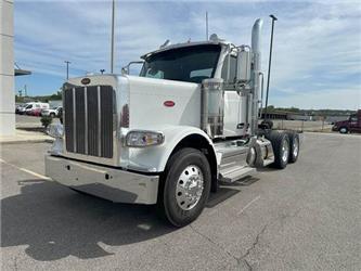 Peterbilt 589