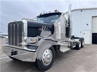 Peterbilt 589