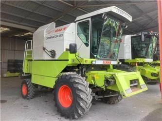 CLAAS Dominator 130