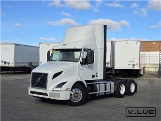 Volvo VNR300