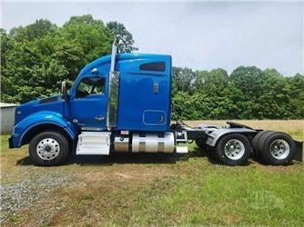 Kenworth T880