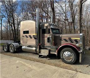 Peterbilt 379