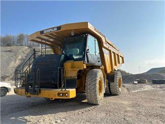 CAT 775F