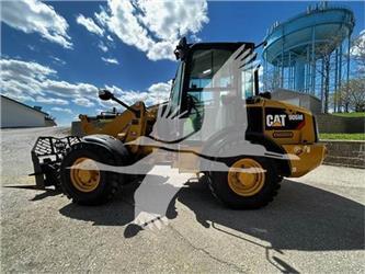 CAT 906M