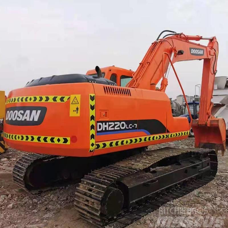 Doosan DH 220 Excavadoras sobre orugas