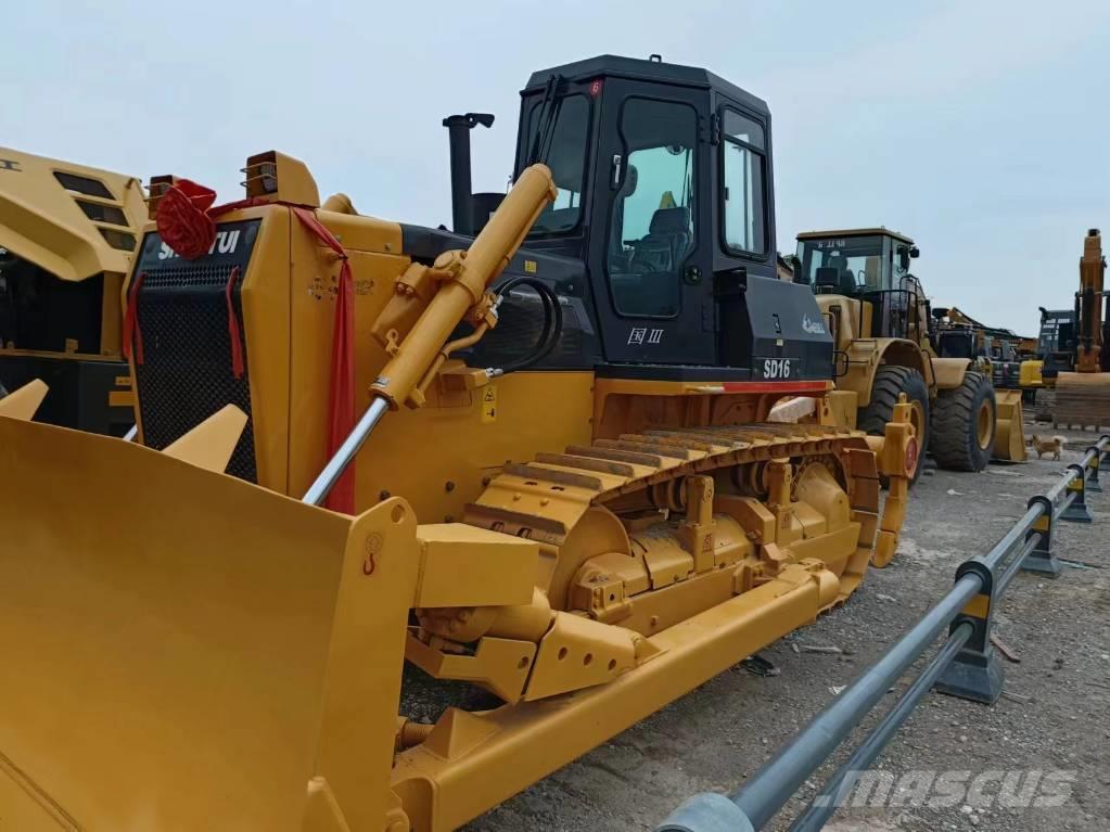 Shantui D16 Buldozer sobre oruga