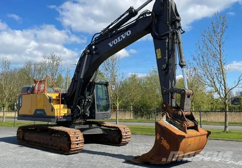 Volvo EC380 Excavadoras sobre orugas