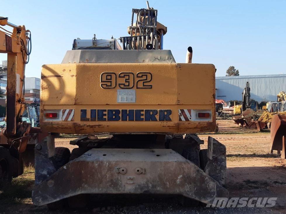 Liebherr A 932 Excavadoras de ruedas