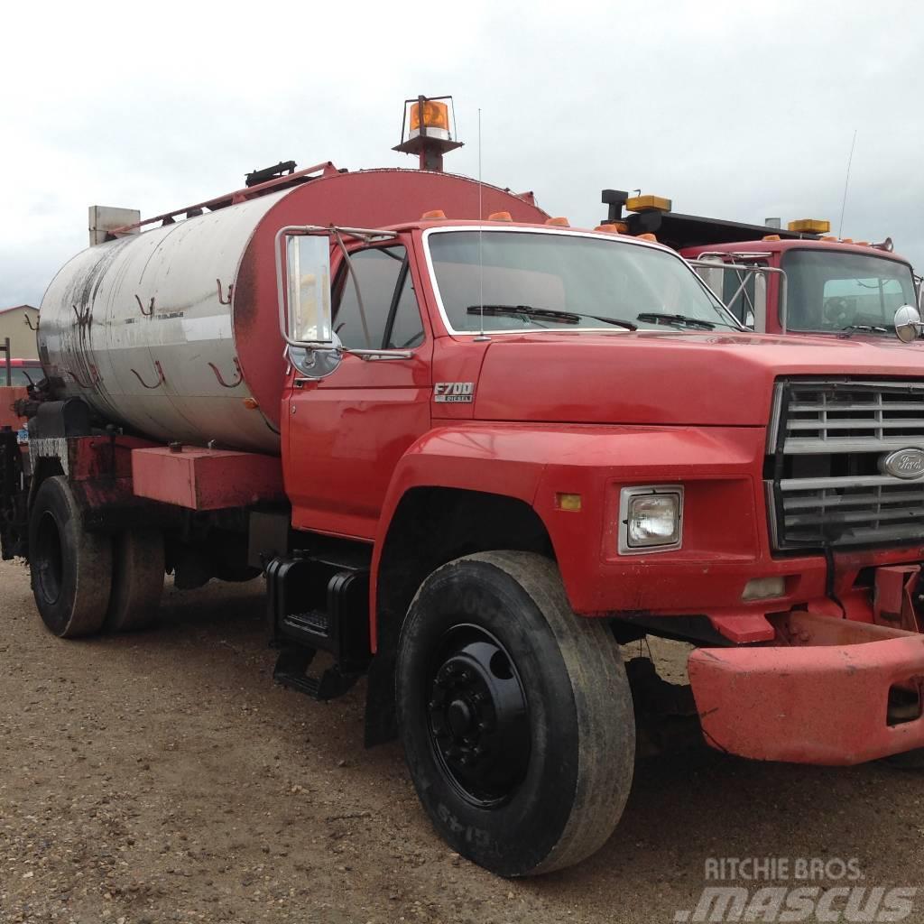 Ford F 700 Camiones de concreto