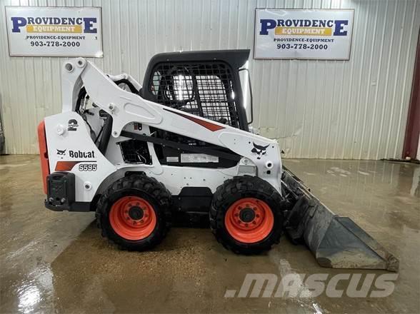 Bobcat S595 Minicargadoras