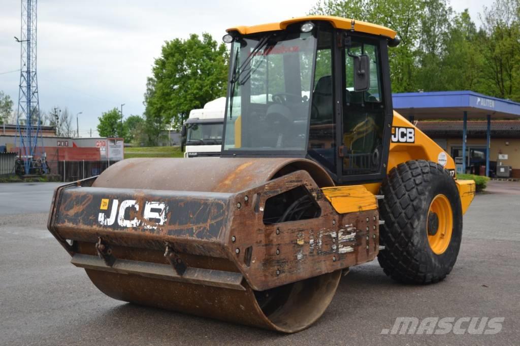 JCB VM 117 Rodillos de un solo tambor