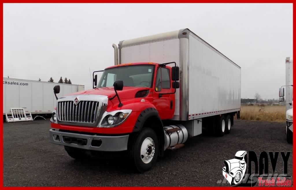 International 7600 SBA Camiones con caja de remolque