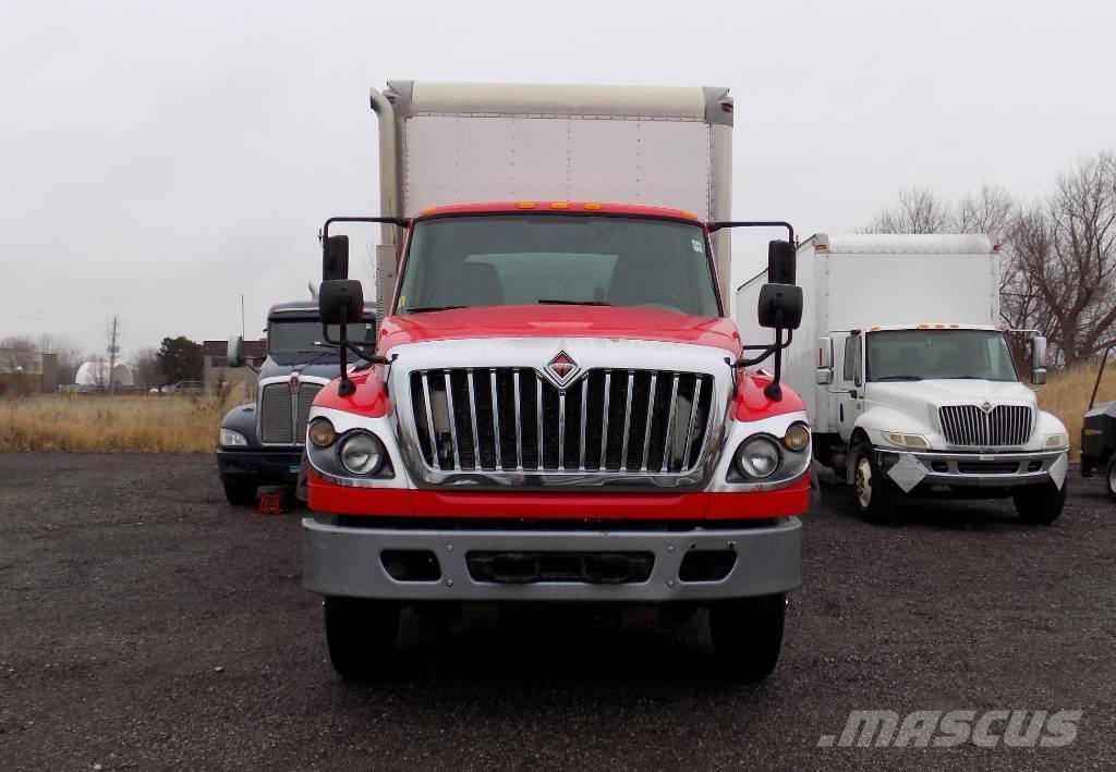 International 7600 SBA Camiones con caja de remolque