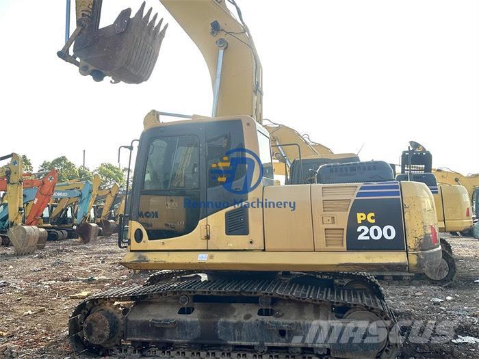 Komatsu PC200-8 Excavadoras sobre orugas