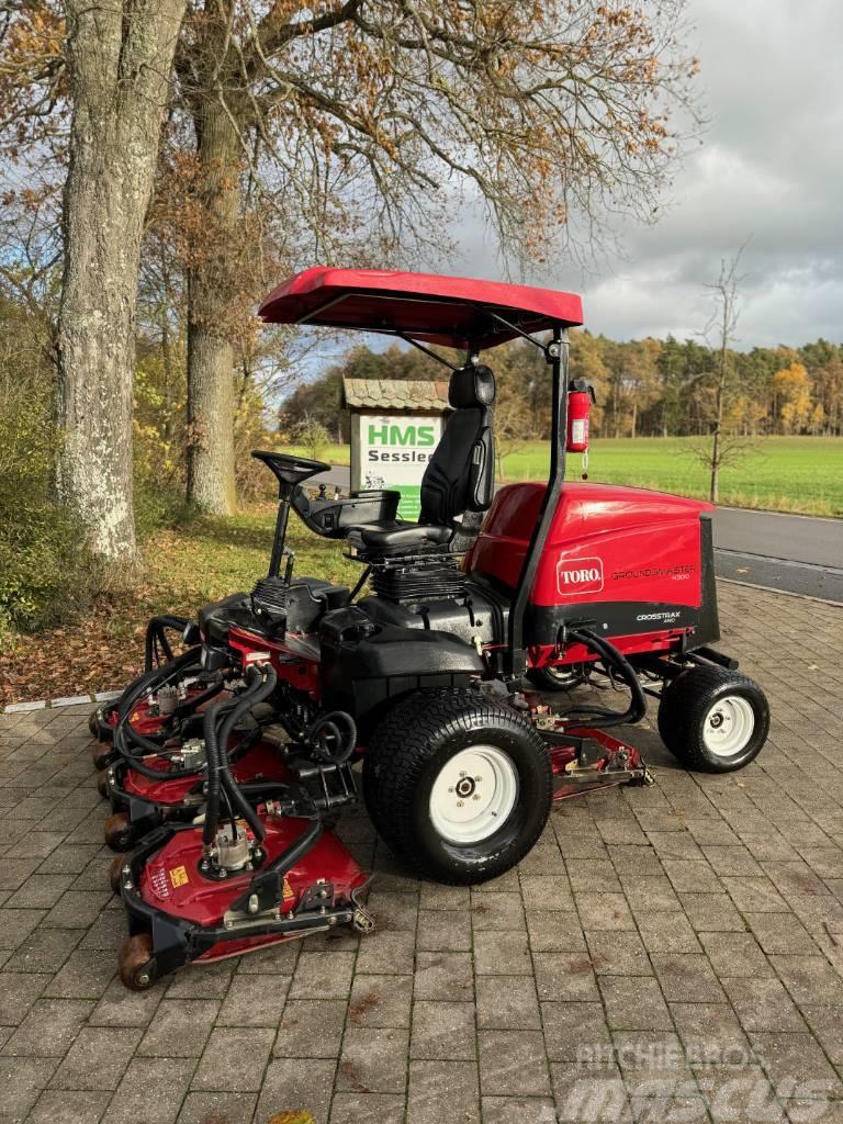 Toro GROUNDSMASTER 4300 Tractores corta-césped