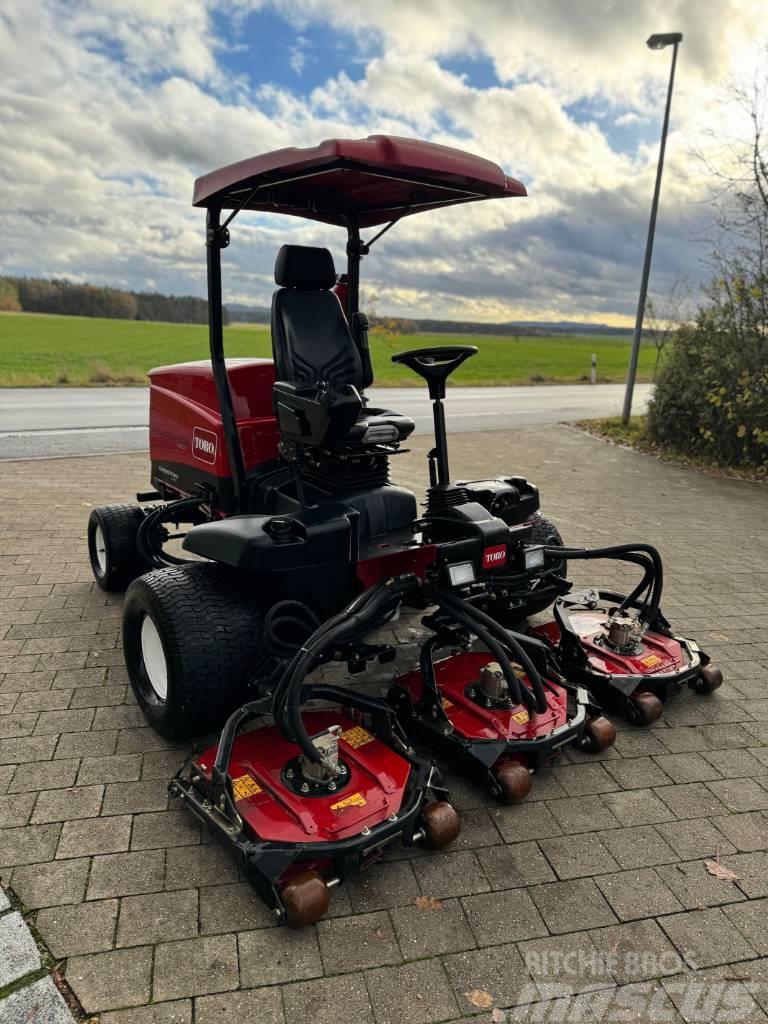 Toro GROUNDSMASTER 4300 Tractores corta-césped