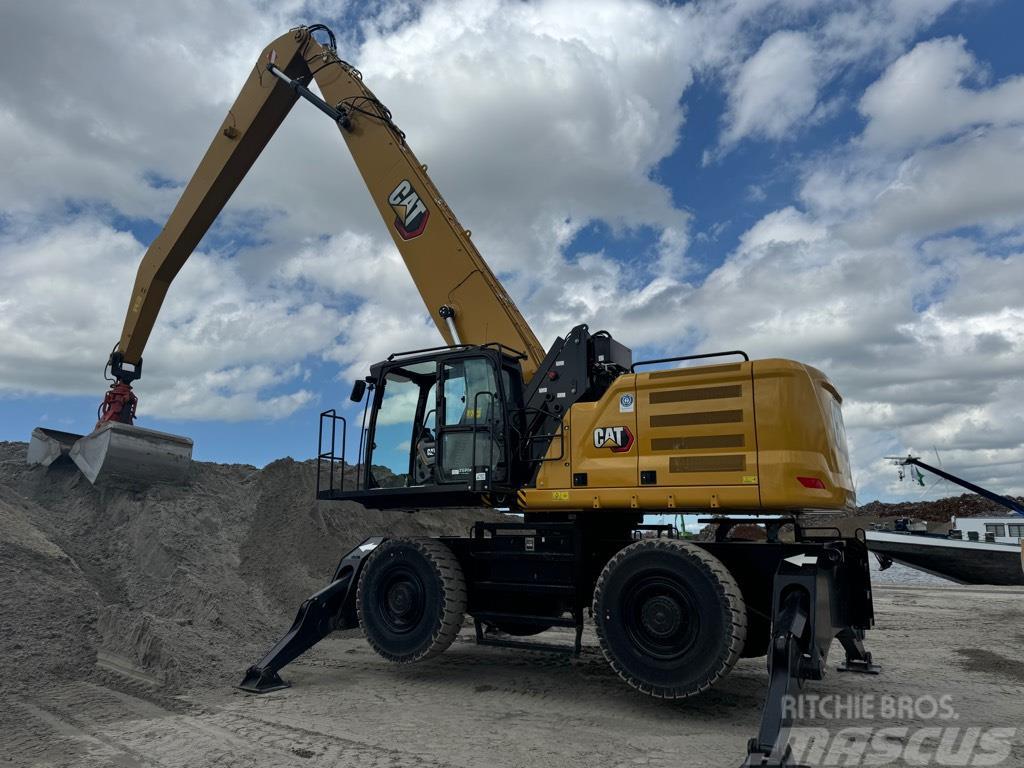 CAT 3040 Manejadores de residuos industriales