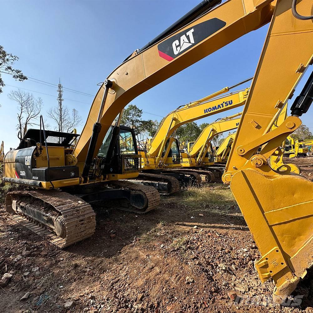 CAT 326D Excavadoras sobre orugas