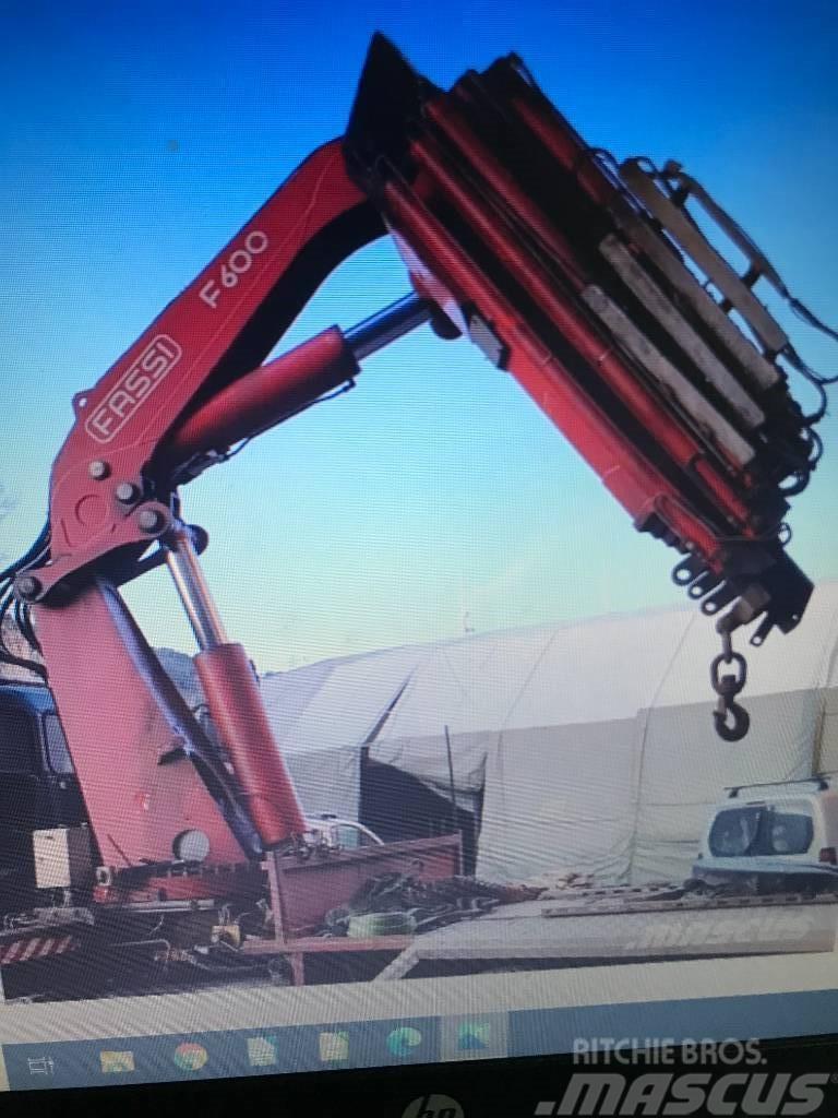 Fassi F600.27 Grúas cargadoras