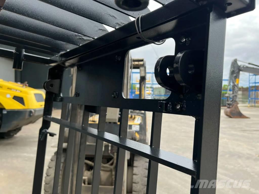 CAT 329D Guard Cabina