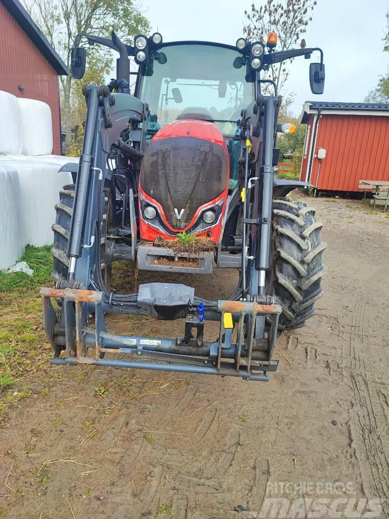 Valtra A 75 Tractores