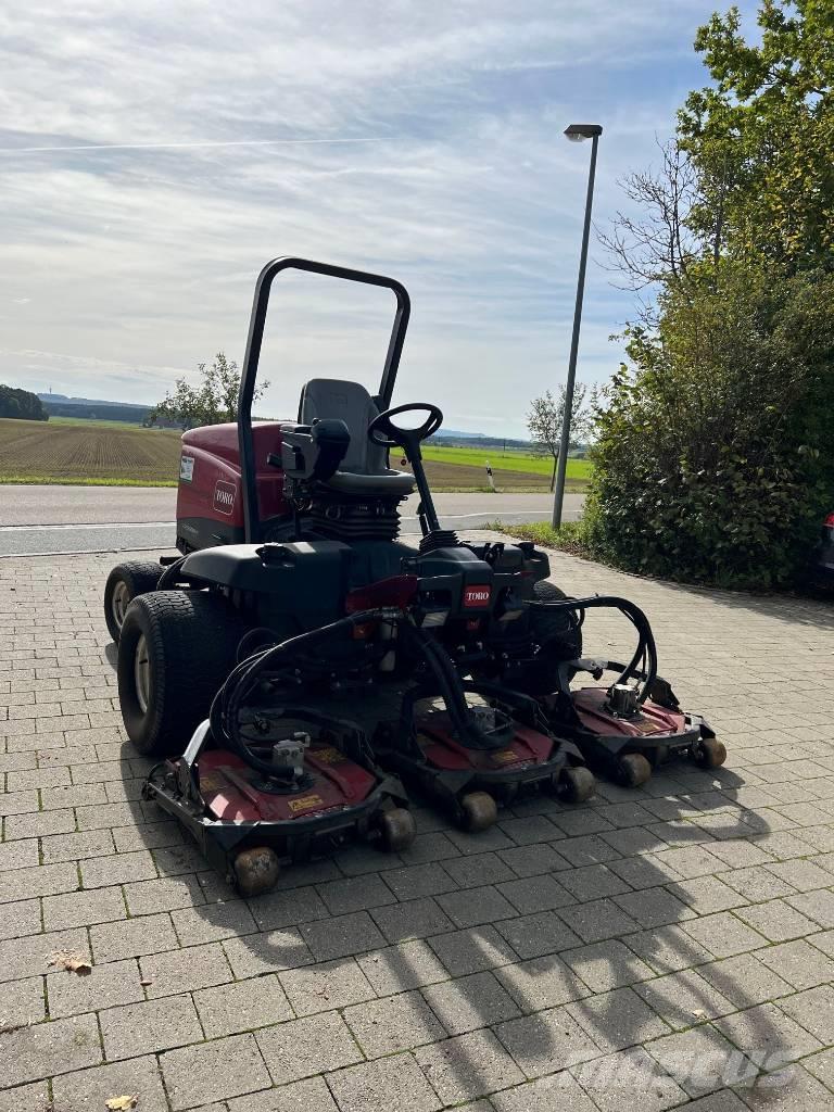 Toro GROUNDSMASTER 4300 Tractores corta-césped