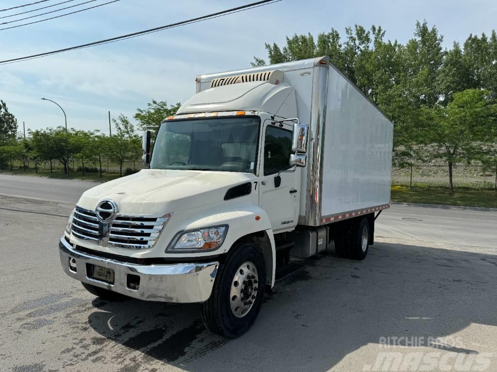 Hino 358 Camiones con temperatura controlada