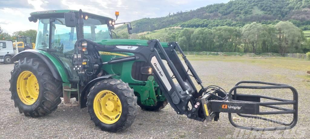 John Deere 5620 Tractores