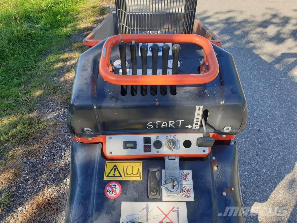 Kubota KC 70 Vehículos compactos de volteo