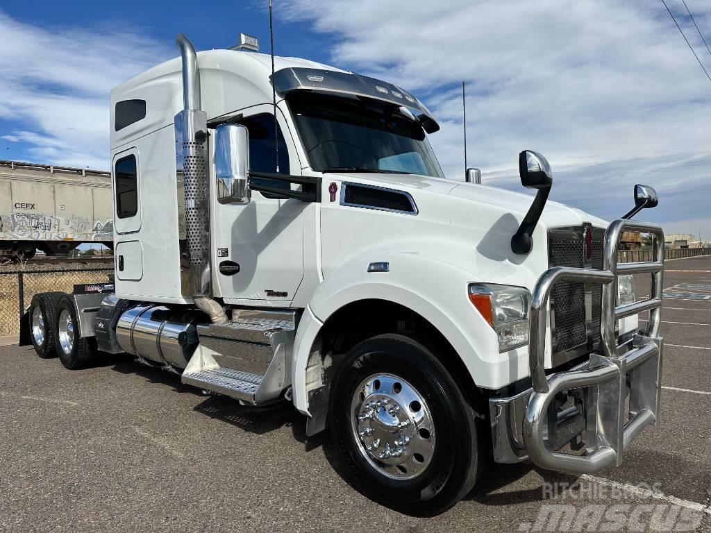 Kenworth T 880 Camiones tractor