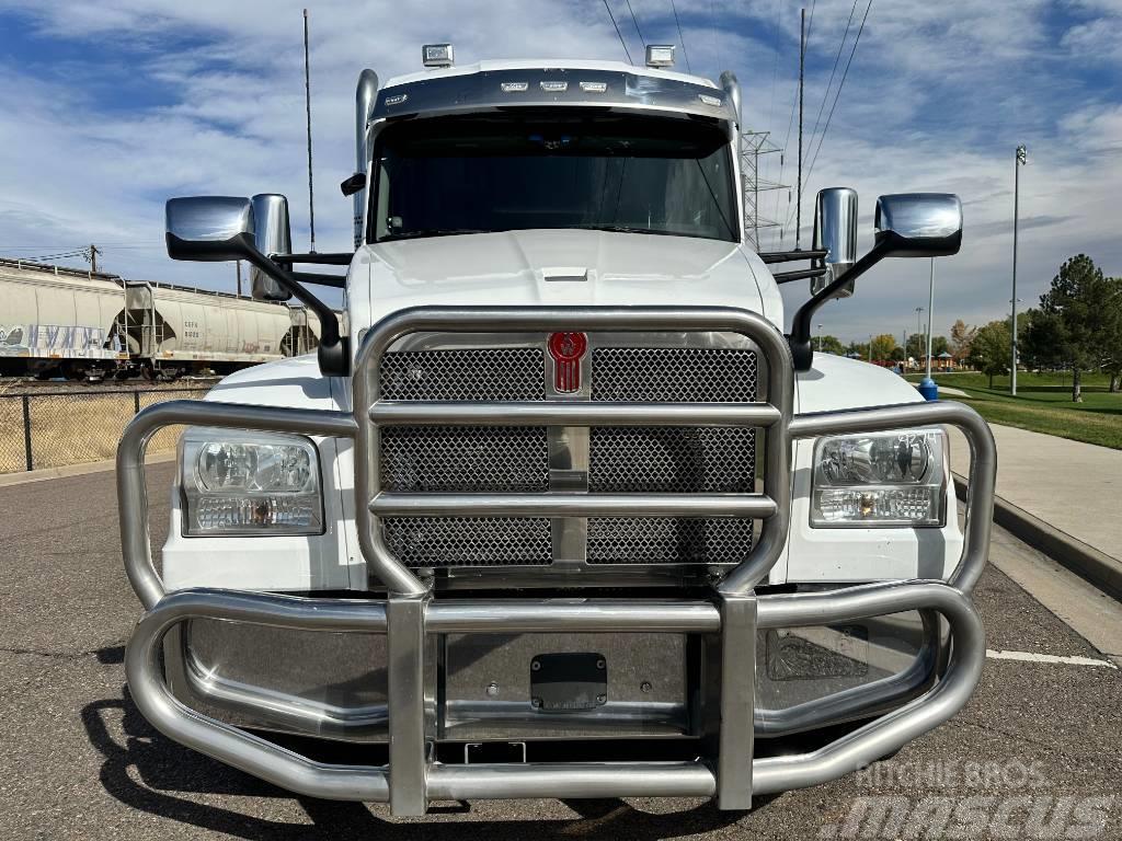 Kenworth T 880 Camiones tractor