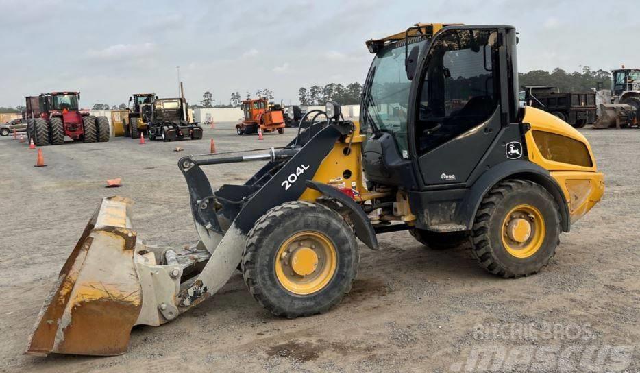 John Deere 204L Cargadoras sobre ruedas